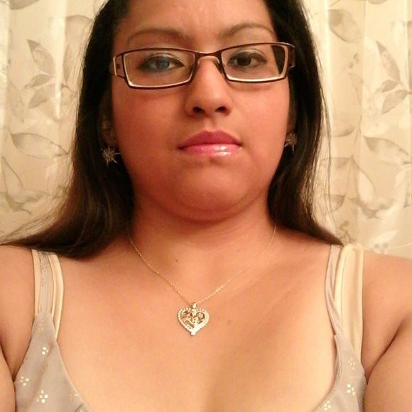 Meet your Posher, Monserrat - Picture 1 of 1